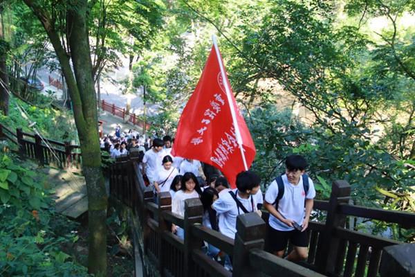 高铁新线开通,去看人间仙境!